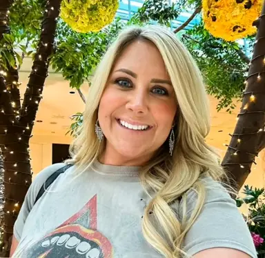 Jaimie Smiles Biography, Age, Height, Career, Net Worth, Husband