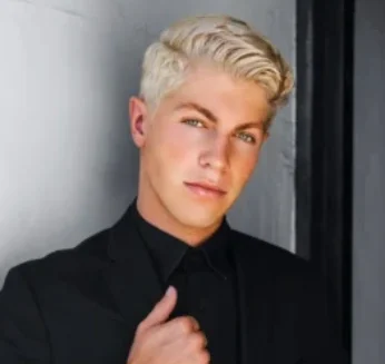 Ben Azelart Age, Bio, Family, Career, Net Worth, Girlfriend & More